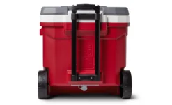 Koelbox Igloo Latitude 60 Roller Red 2021 -Kampeeruitrusting 00034749 bk