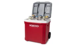 Koelbox Igloo Latitude 60 Roller Red 2021 -Kampeeruitrusting 00034749 p1