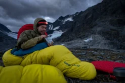 Slaapzak Thermarest Parsec 0F/-18C Small Larch -Kampeeruitrusting 2022 summer climbing norway aasens 0179