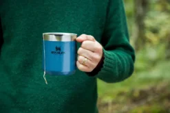 Thermosbeker Stanley The Legendary Camp Mug Hammertone Lake 0,35L 11 Thermosbeker Stanley The Legendary Camp Mug Hammertone Lake 0,35L -Kampeeruitrusting 5 1200x800 9