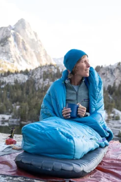 Slaapzak Thermarest Space Cowboy 45F/7C Long Celestial -Kampeeruitrusting 9 2022 thermarest sierranevada california patitucci 0211 2